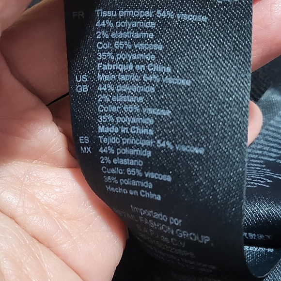 Sandro Paris - Picture 4 of 4